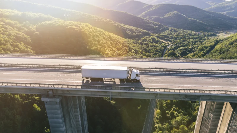 Reducing Emissions : The Importance of Sustainable Freight Transport
